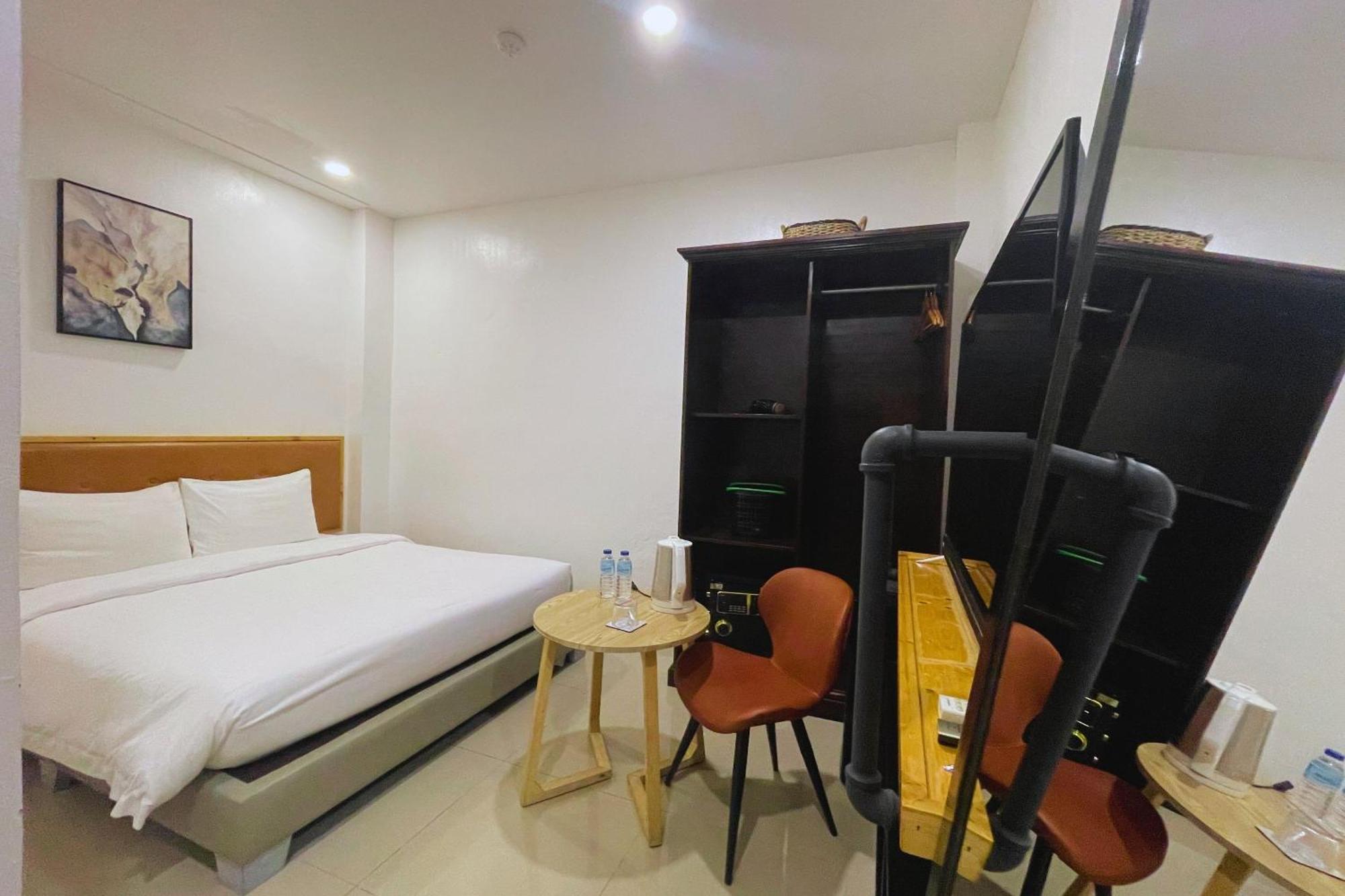 Hotel Halo Angeles City Cameră foto